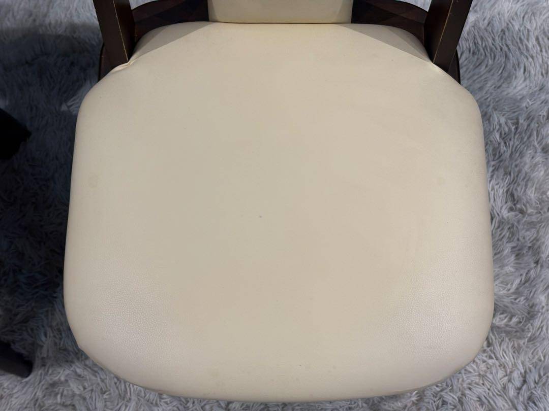 ダイニングセット　回転チェア　スクエアテーブル　省スペース　ニトリ　北欧　YH