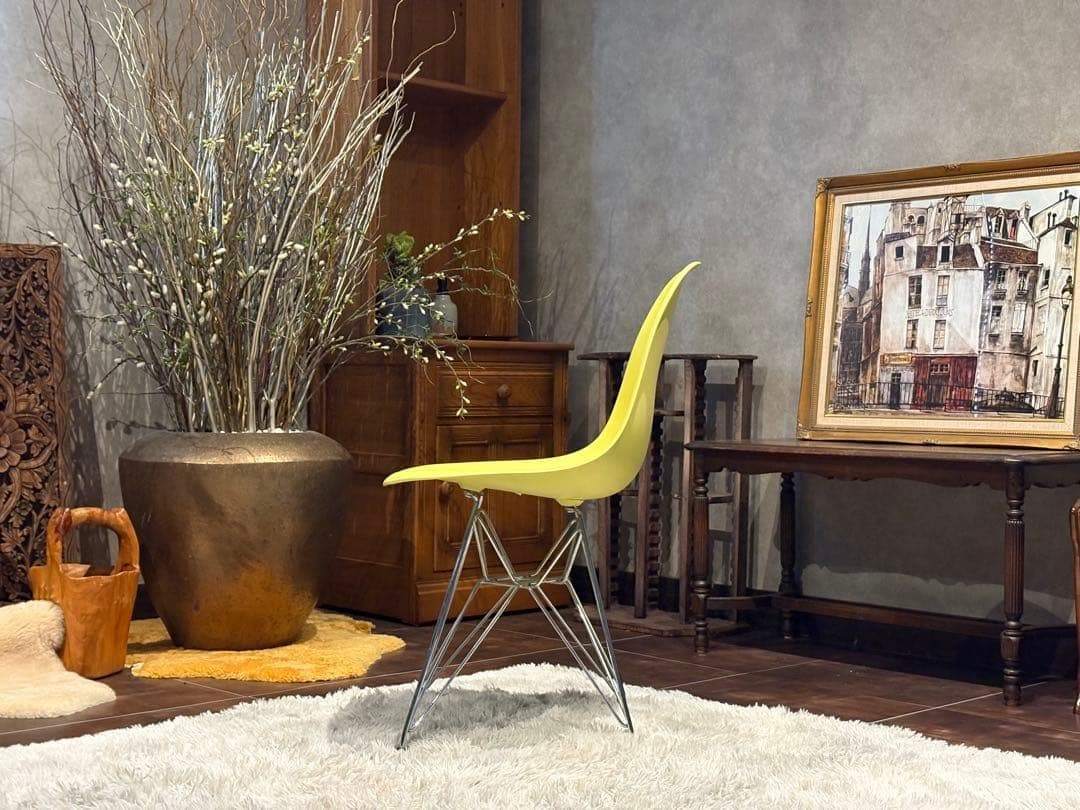 ハーマンミラー　イームズ シェルチェア　エッフェルベース（ワイヤーベース）InY