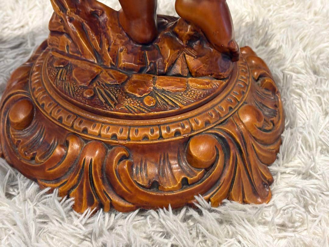 ヨーロピアン　クラシック　木彫　丸テーブル　ラウンドテーブル　アンティーク　YZ