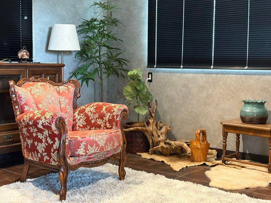 イタリア　アンティーク　ロココ　クラシック　鋲打　リベット　猫脚　金華山織　KG