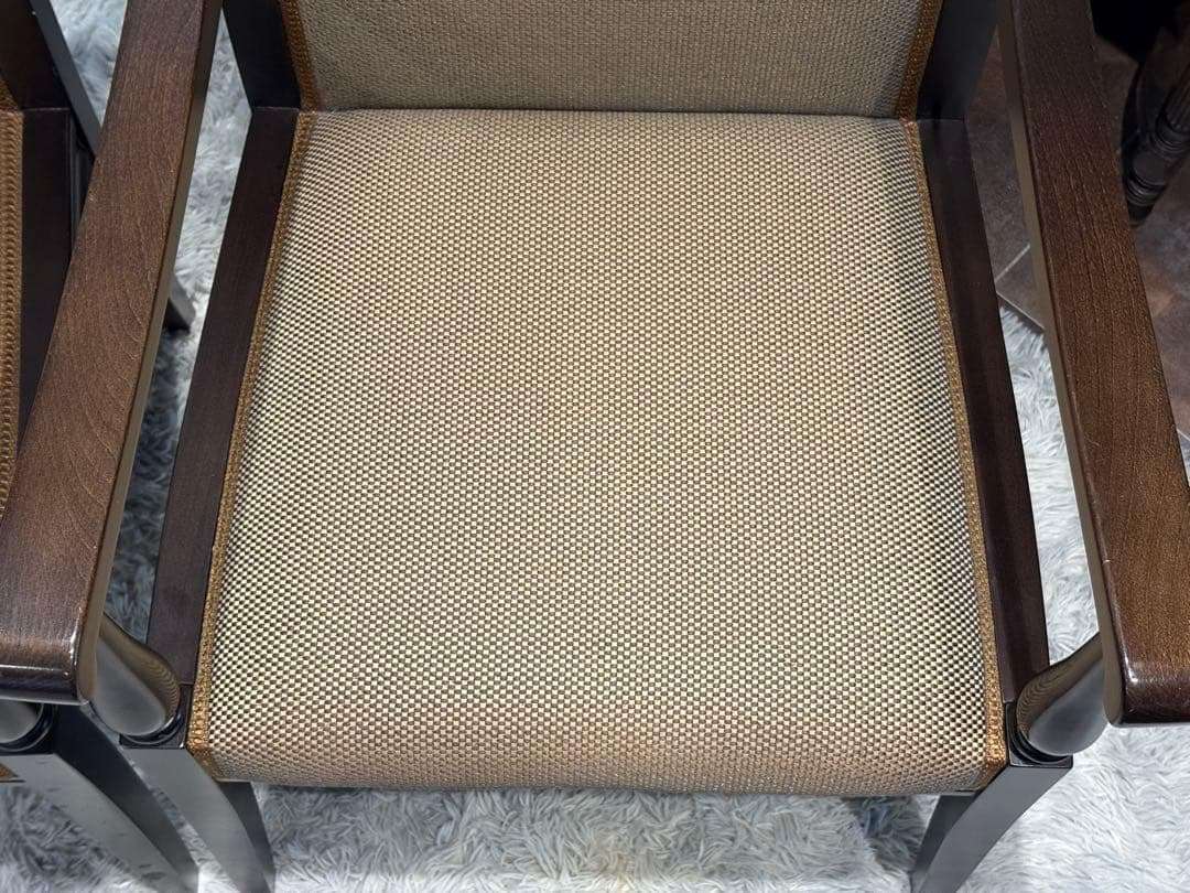 ②ダイニングチェア　アームチェア　アンティーク　ヴィンテージ　ビンテージ　IR