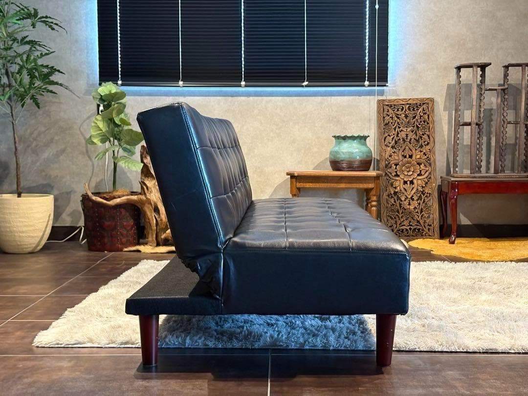 希少　3Pソファ　ソファベッド　ブラックレザー　ボタンダウン　ヴィンテージ　IH