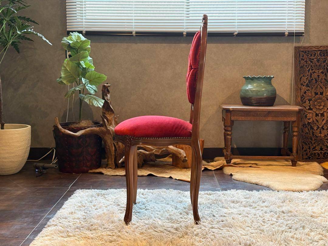 希少　猫脚　クラシック　アンティークチェア　木彫り　レッドボタンダウン　SZ