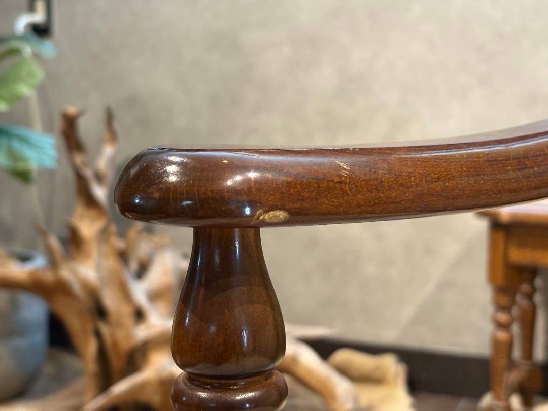 ①karimoku カリモク　アームチェア　ダイニングチェア　キャスター付　nZ