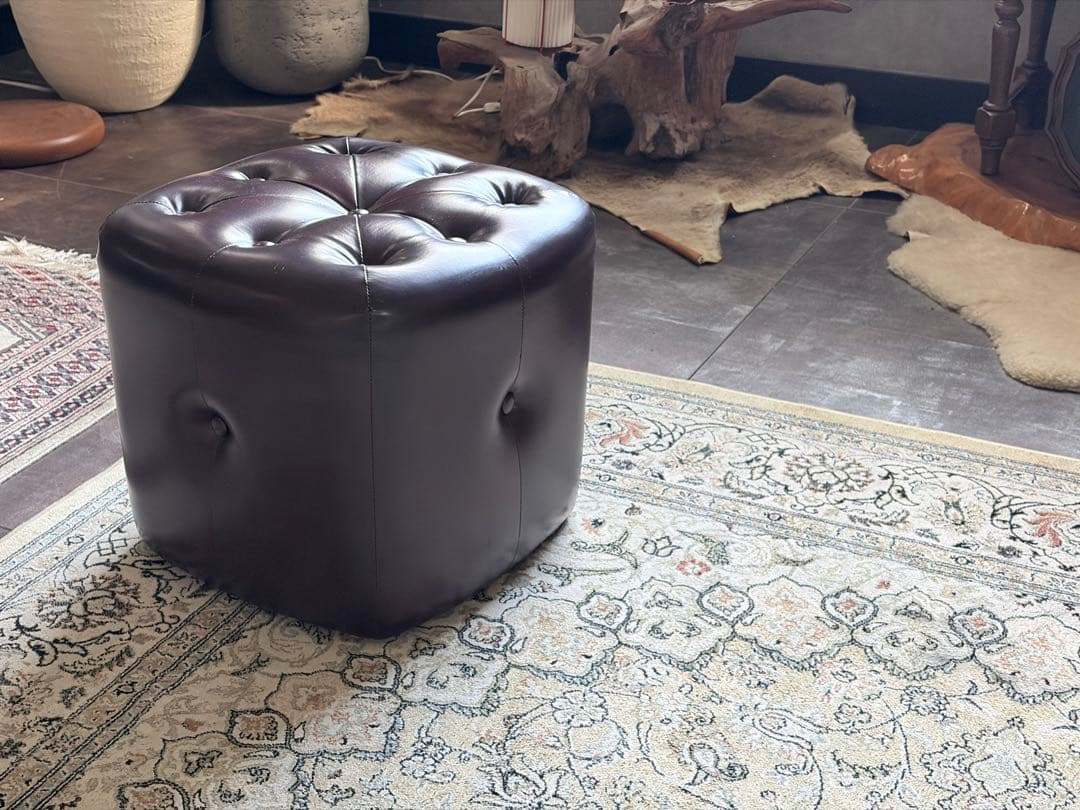 ボタンダウン　ビニール　スツール　レトロ　ビンテージ　オットマン　In