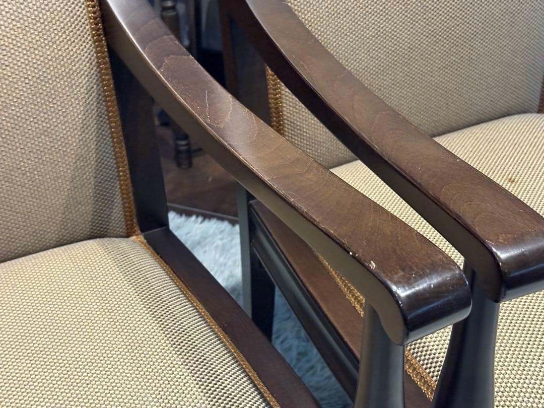 ①ダイニングチェア　アームチェア　アンティーク　ヴィンテージ　ビンテージ　IR