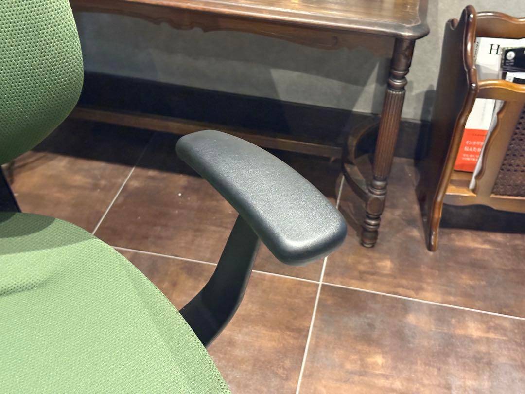 ⑨KOKUYO コクヨ　デスクチェア　オフィスチェア　イングチェア　H