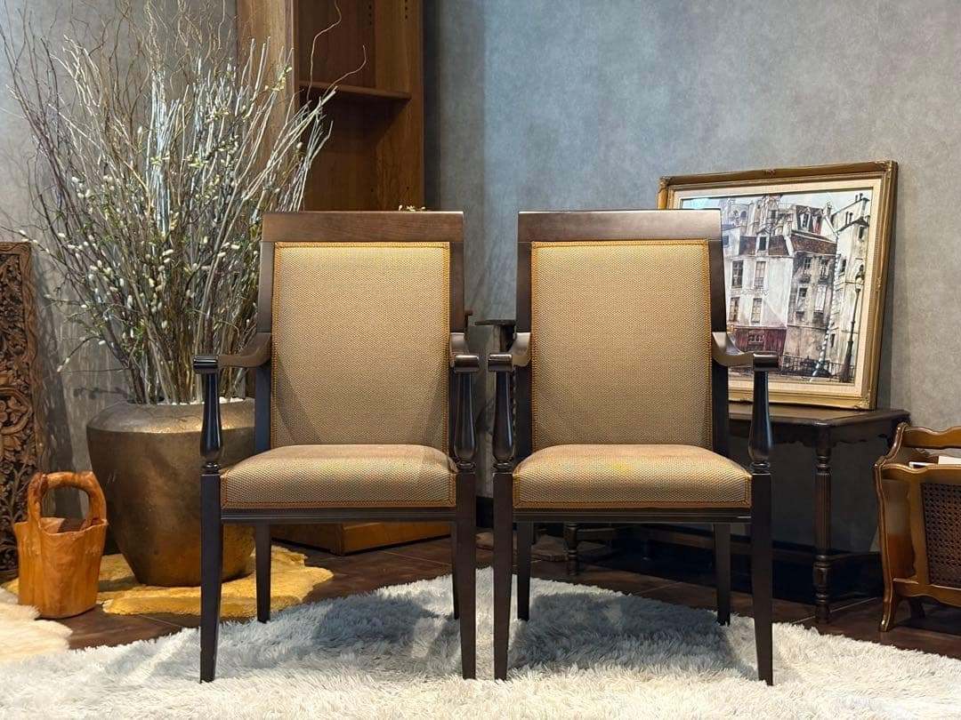 ②ダイニングチェア　アームチェア　アンティーク　ヴィンテージ　ビンテージ　IR