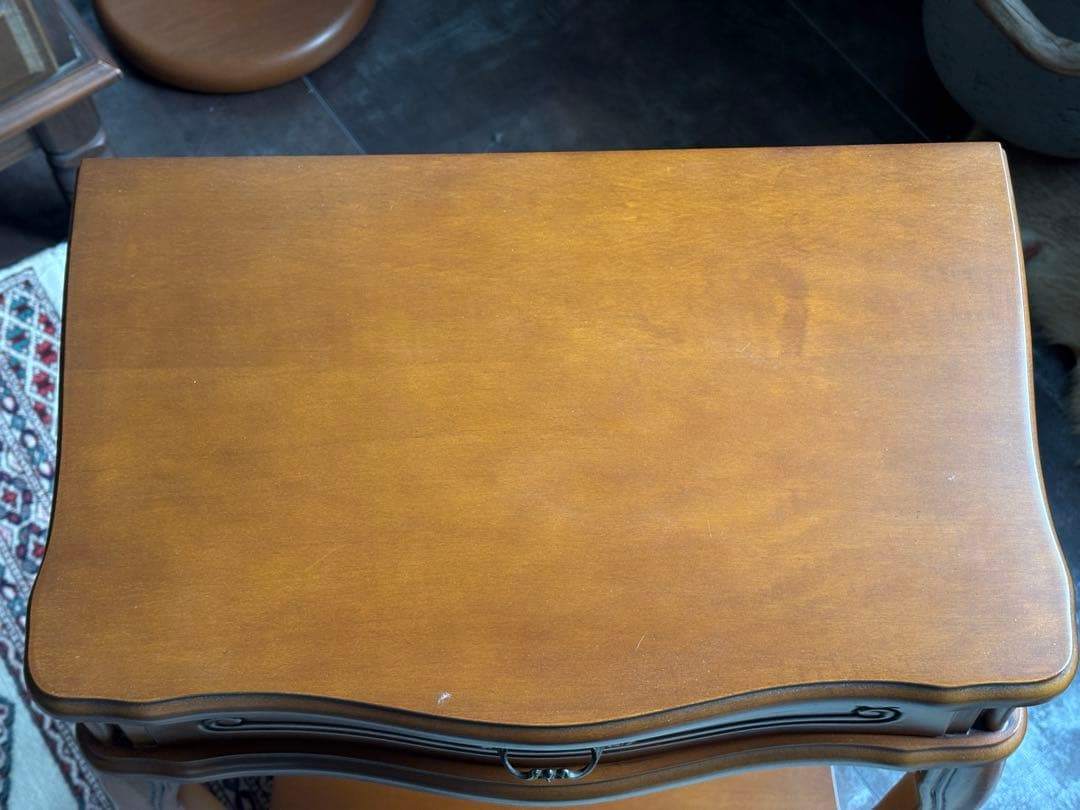 ロココ調　イタリア　クラシック　クラシカル　猫脚　サイドボード IS