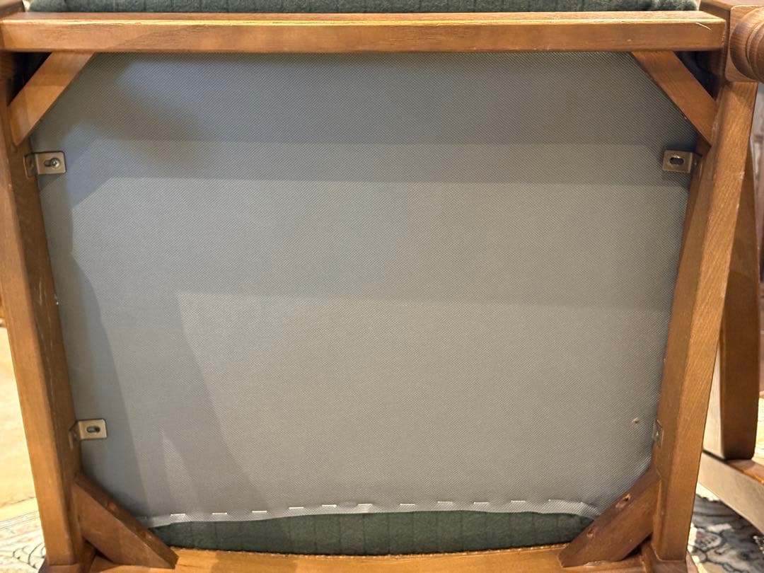 ②飛騨産業 キツツキマーク アームチェア ダイニングチェア リメイク