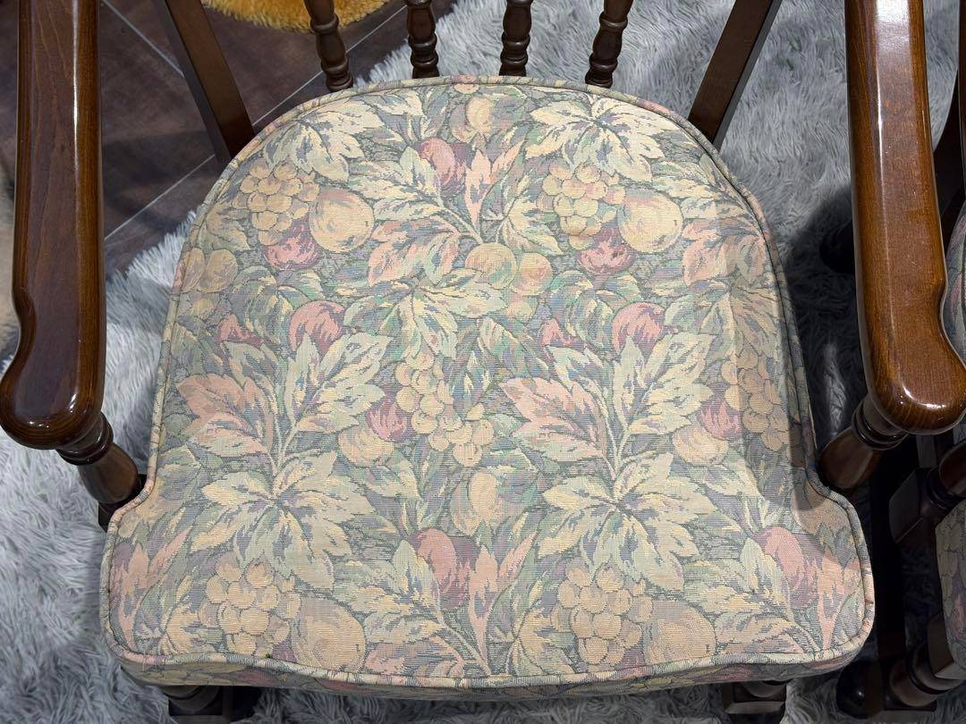 ②karimoku カリモク アームチェア ダイニングチェア キャスター