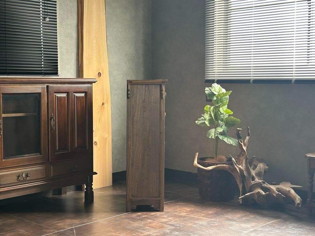 李氏朝鮮　アンティーク　キャビネット　無垢材　サイドボード　レトロ　棚　GH