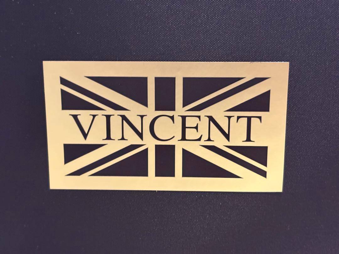 ヴィンセント　ボタンダウン　ソファ　アンティーク　レザー　ブラック IZZ