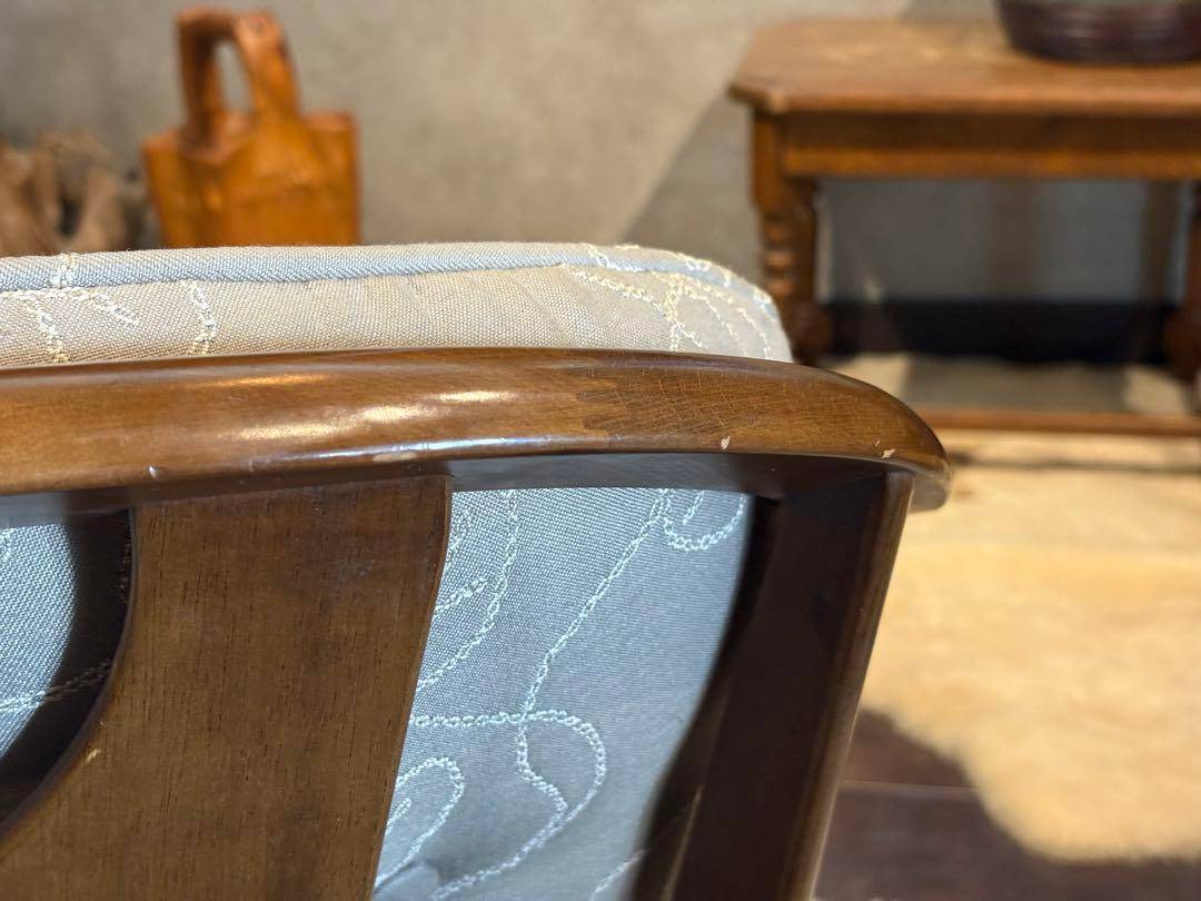 ①カリモク　karimoku アームチェア　アンティーク　ヴィンテージ