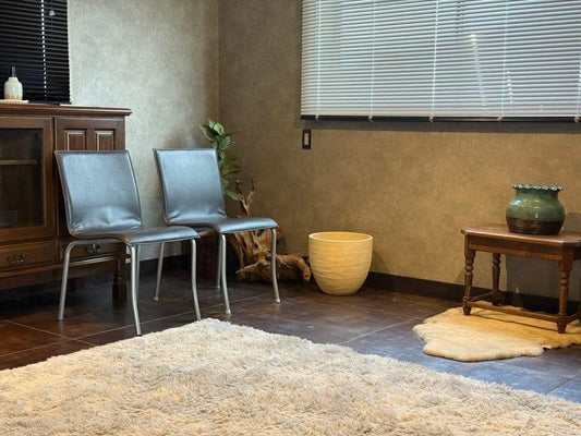 ②リーンロゼ　ligne roset ブラック　レザーチェア　2脚セット　YZ