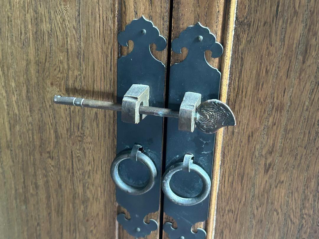 李氏朝鮮　アンティーク　キャビネット　無垢材　サイドボード　レトロ　棚　GH