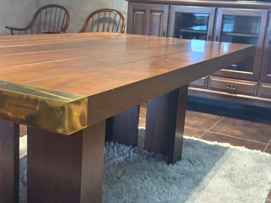 アルマーニ ARMANI CASA ダイニングテーブル　高級 クラシック　NGZ