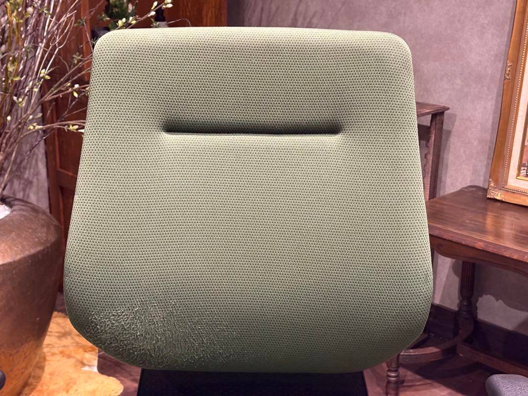 ①KOKUYO コクヨ　デスクチェア　オフィスチェア　イングチェア　H