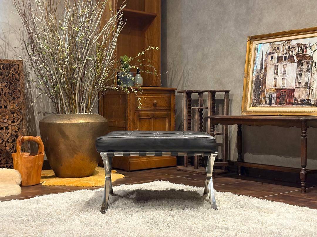 バルセロナチェア リプロダクト オットマン　ミッドセンチュリー　ソファ　InZ