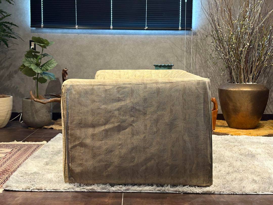 HUKLA フクラ　2人掛けソファ　2Pソファ　ドイツ　ファブリック　SG