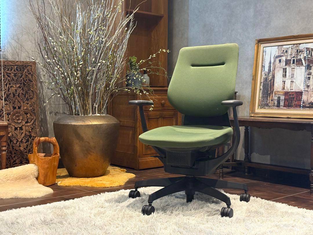 ④KOKUYO コクヨ　デスクチェア　オフィスチェア　イングチェア　H