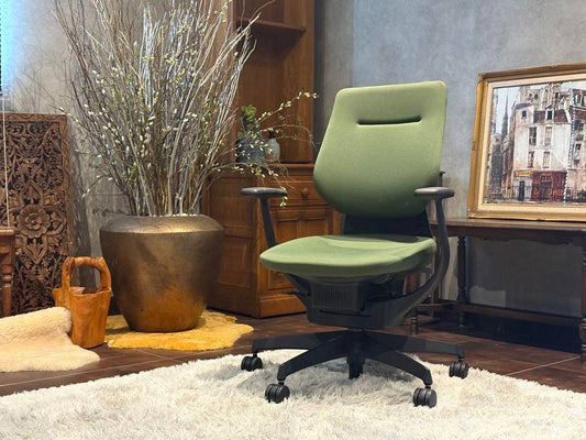 ④KOKUYO コクヨ　デスクチェア　オフィスチェア　イングチェア　H