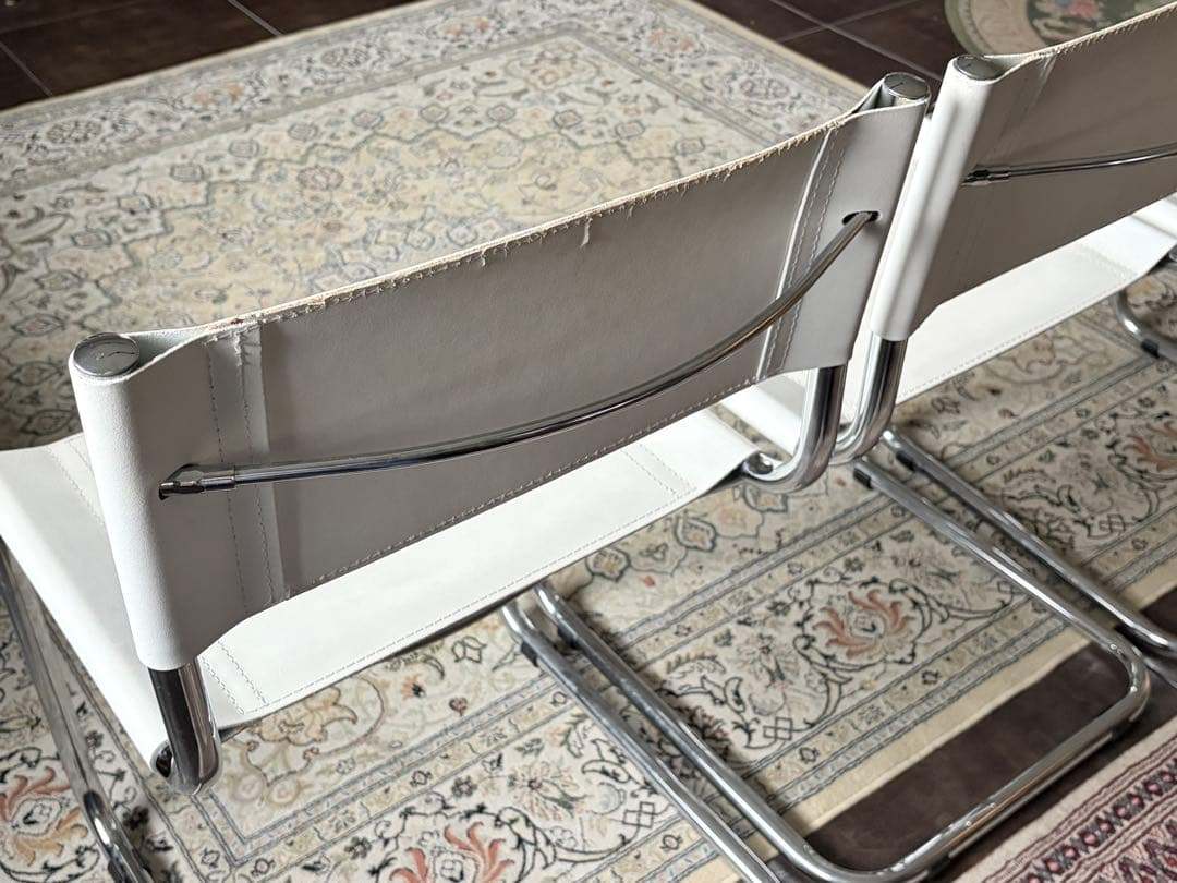 イタリア製　カンチレバー　レザー　ホワイト　チェア　モダン　3脚セット　IG