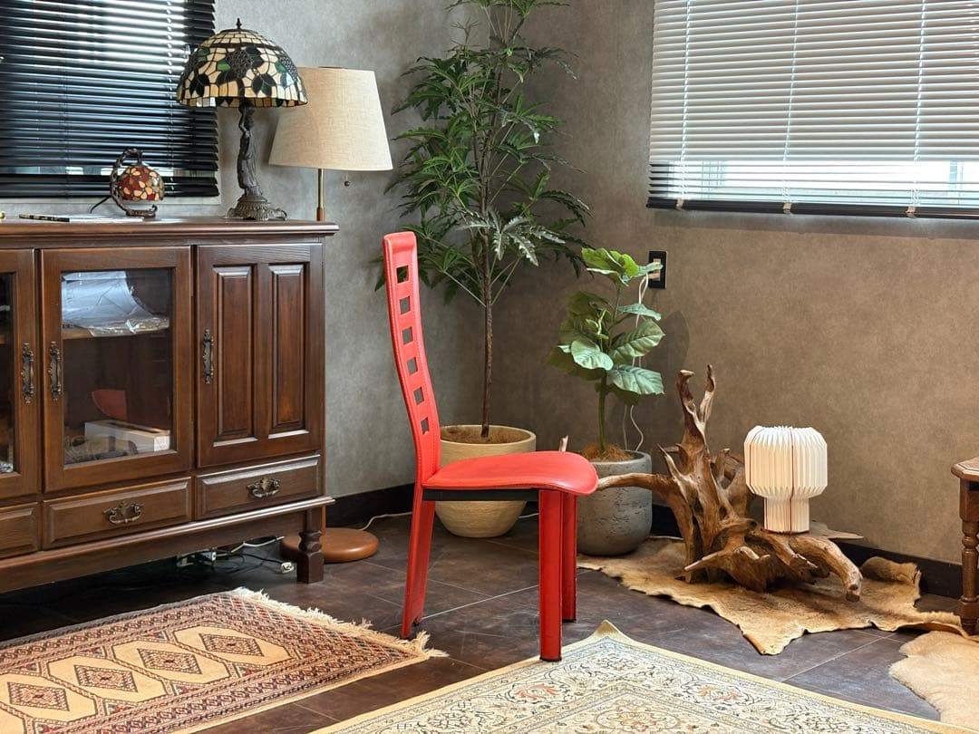 イタリア　レザー　ハイバックチェア　レッド　モダン　インテリア家具　IZ