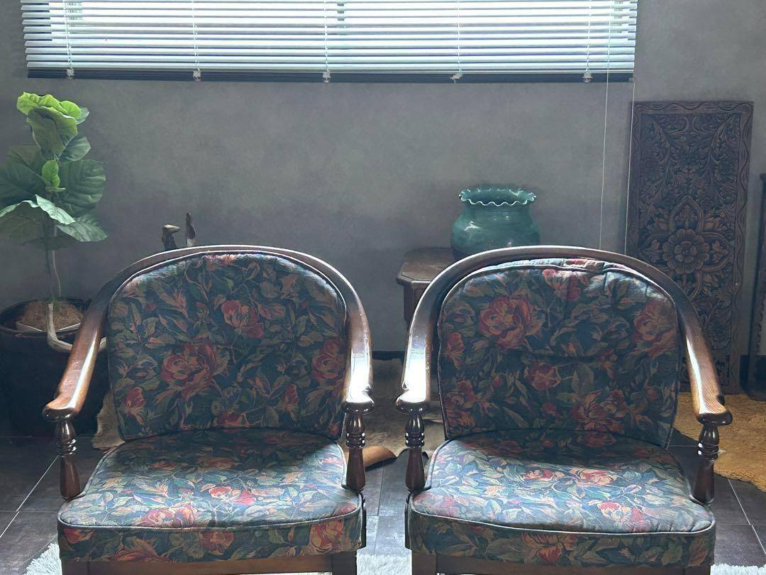 ①カリモク karimoku アームチェア　ヴィンテージチェア　2脚セット　GZ