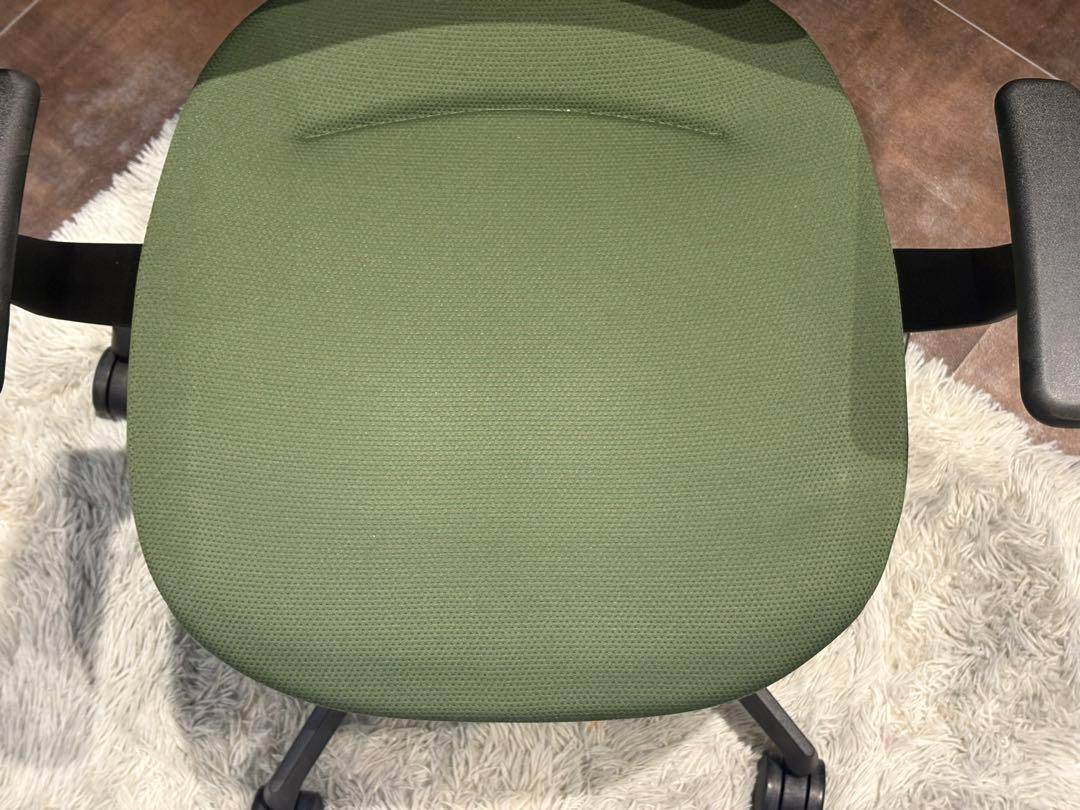 ④KOKUYO コクヨ　デスクチェア　オフィスチェア　イングチェア　H