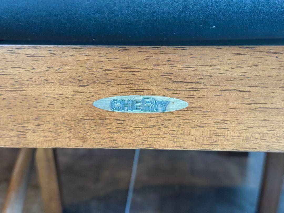 アンティーク　ヴィンテージチェア　クラシック　レトロ　古家具　2脚セット　IZ