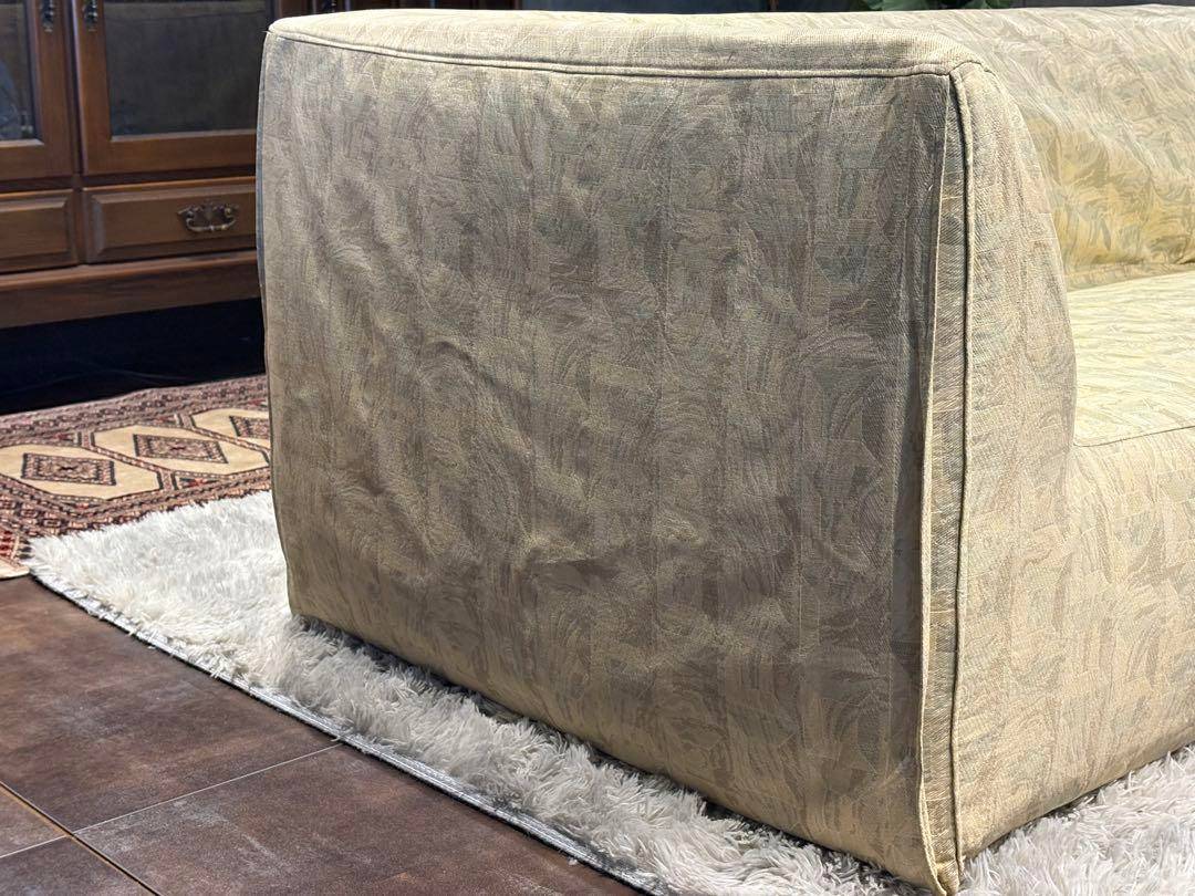 HUKLA フクラ　2人掛けソファ　2Pソファ　ドイツ　ファブリック　SG