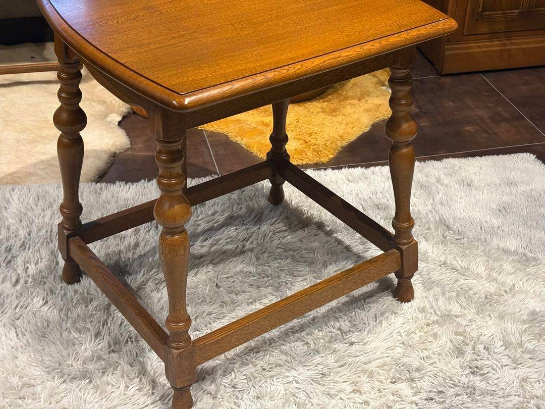 希少　ホビンレッグ　サイドテーブル　ローテーブル　アンティーク　クラシック