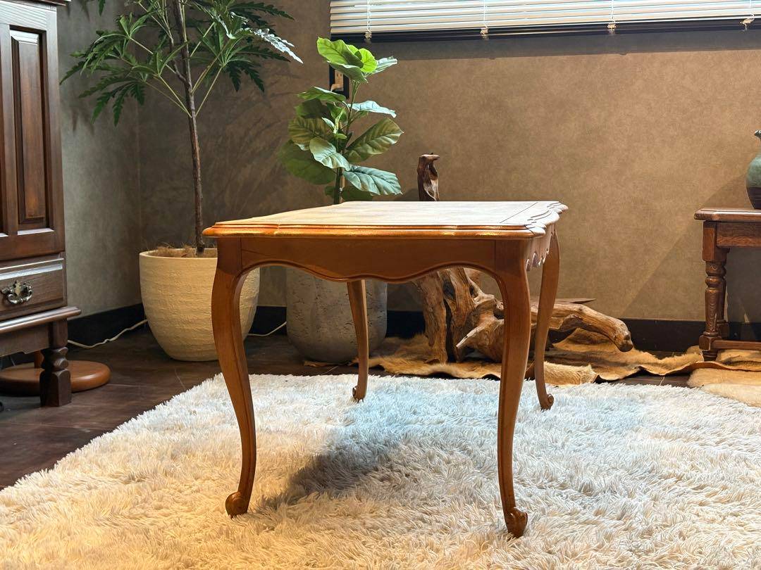 フランスアンティーク　猫脚　ローテーブル　センターテーブル　輸入家具　RZ