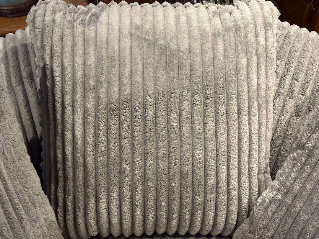 Ashley アシュリー 2人掛けソファ　コーデュロイ調ソファ　アメリカ