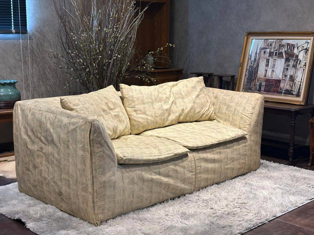 HUKLA フクラ　2人掛けソファ　2Pソファ　ドイツ　ファブリック　SG