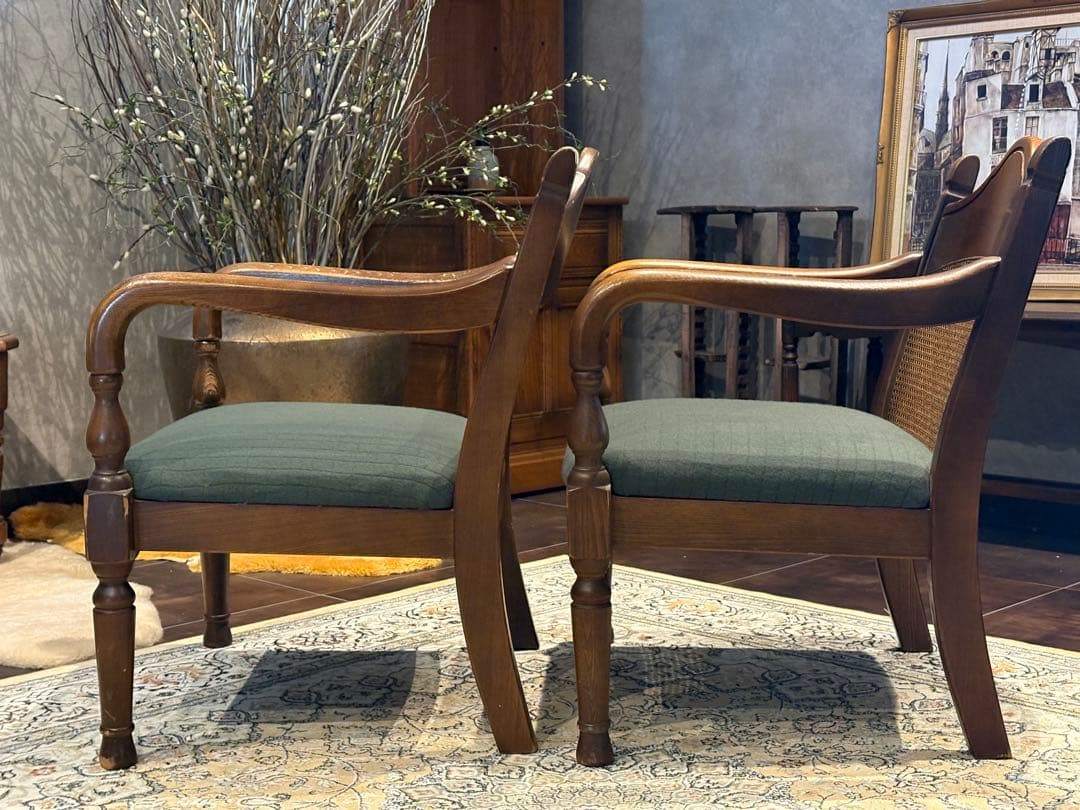 ①飛騨産業 キツツキマーク アームチェア ダイニングチェア リメイク IZ