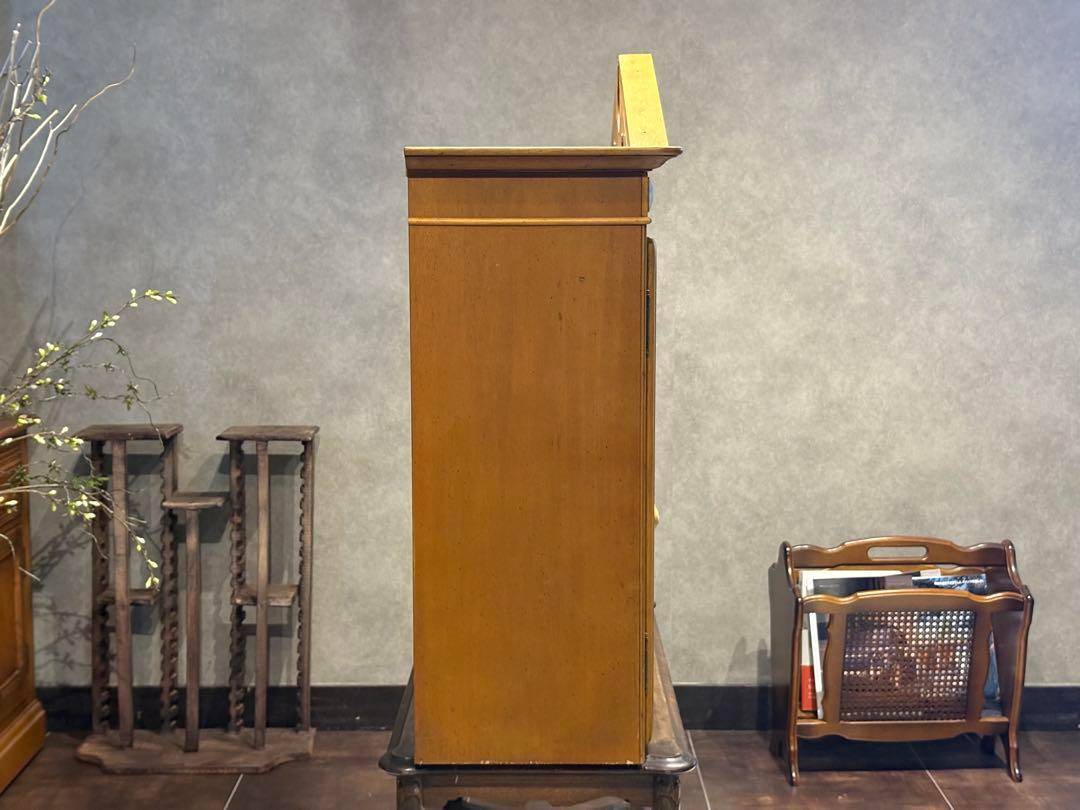 karimoku カリモク　食器棚　ディスプレイ　ガラスケース レトロ　IZ