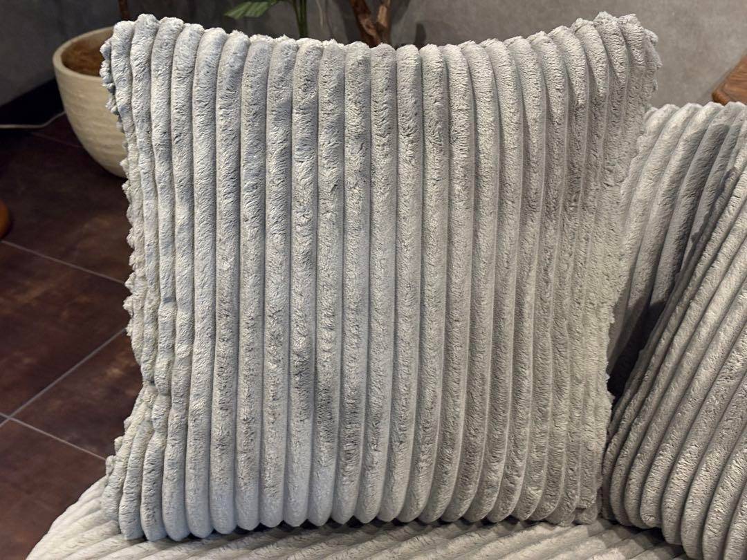 Ashley アシュリー 2人掛けソファ　コーデュロイ調ソファ　アメリカ