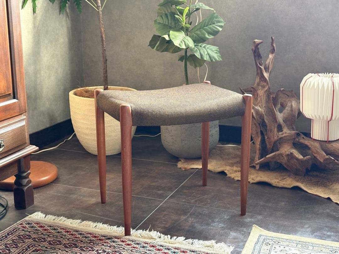 J.L.モラー　J.L. Moller　スツール　チーク材　ビンテージ　nZ
