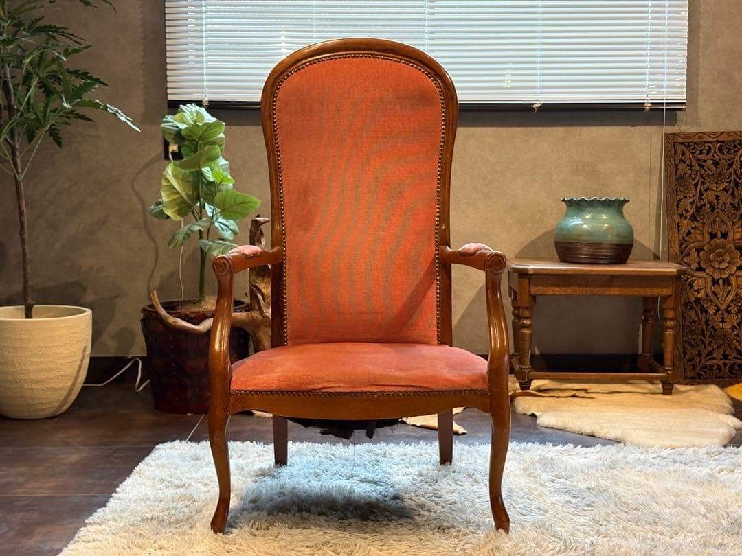 ① フランスアンティーク　輸入家具　ロココ　鋲打　リベット打　アームソファ　GG