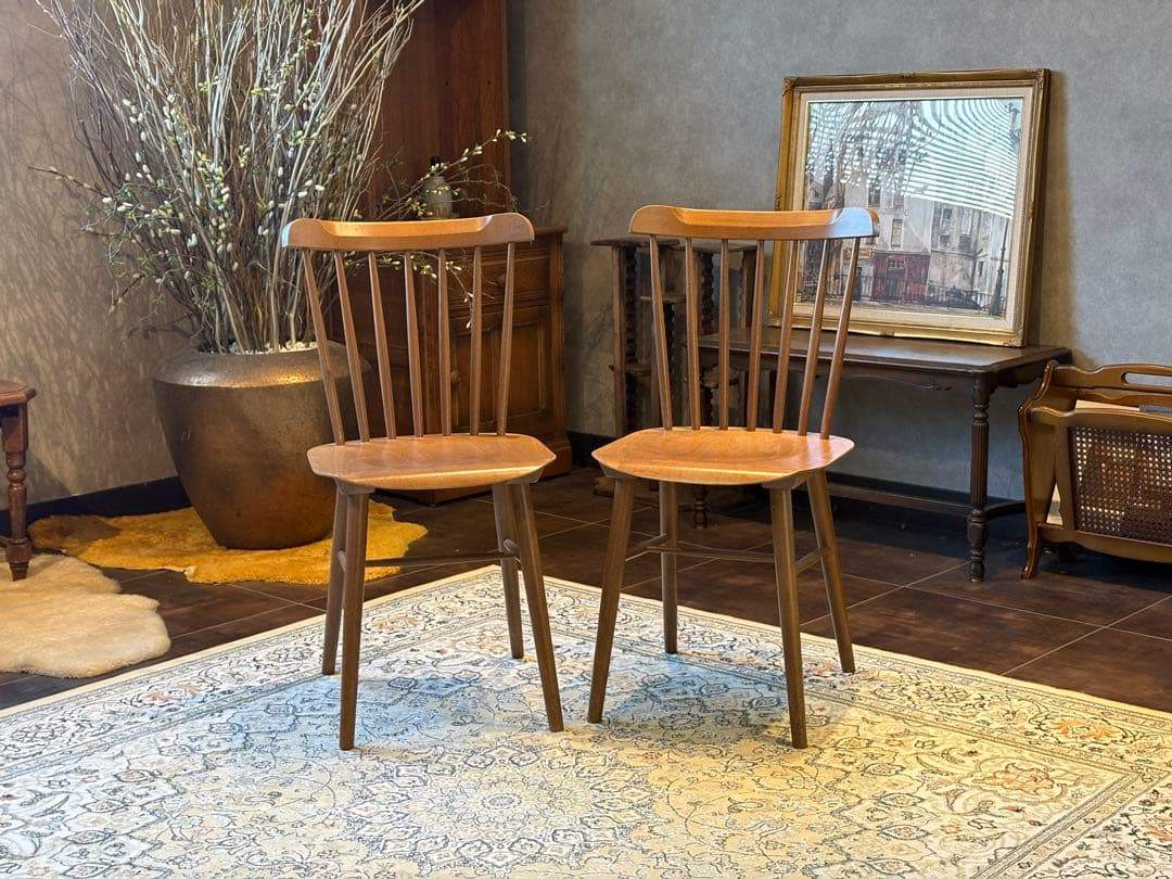 TON トン　ウィンザーチェア　スポークチェア　ビンテージ　2脚セット　SZ