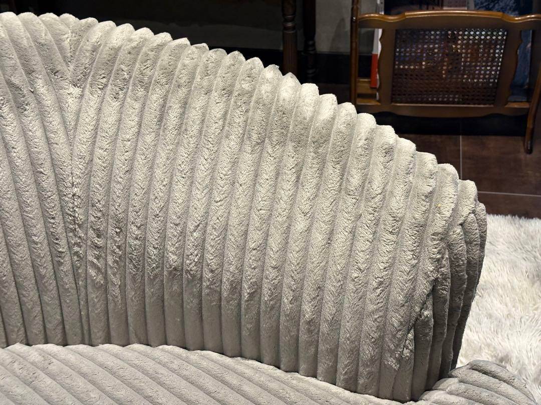 Ashley アシュリー 2人掛けソファ　コーデュロイ調ソファ　アメリカ