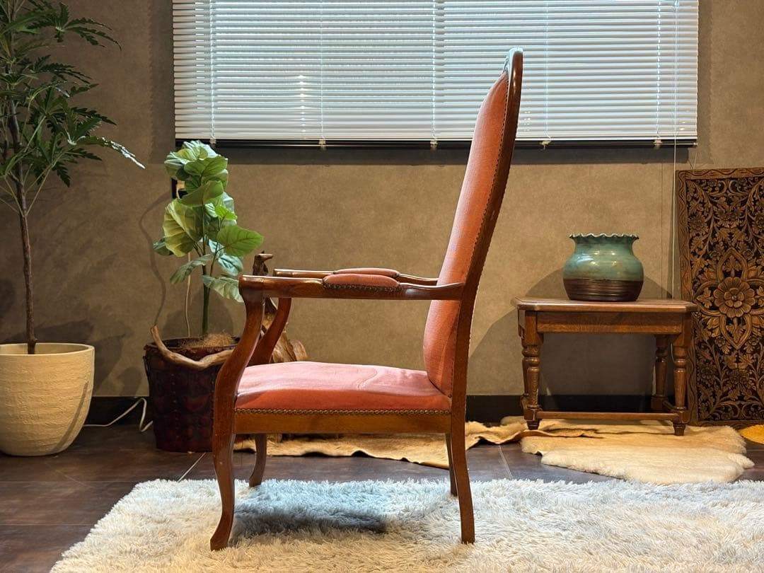 ① フランスアンティーク　輸入家具　ロココ　鋲打　リベット打　アームソファ　GG