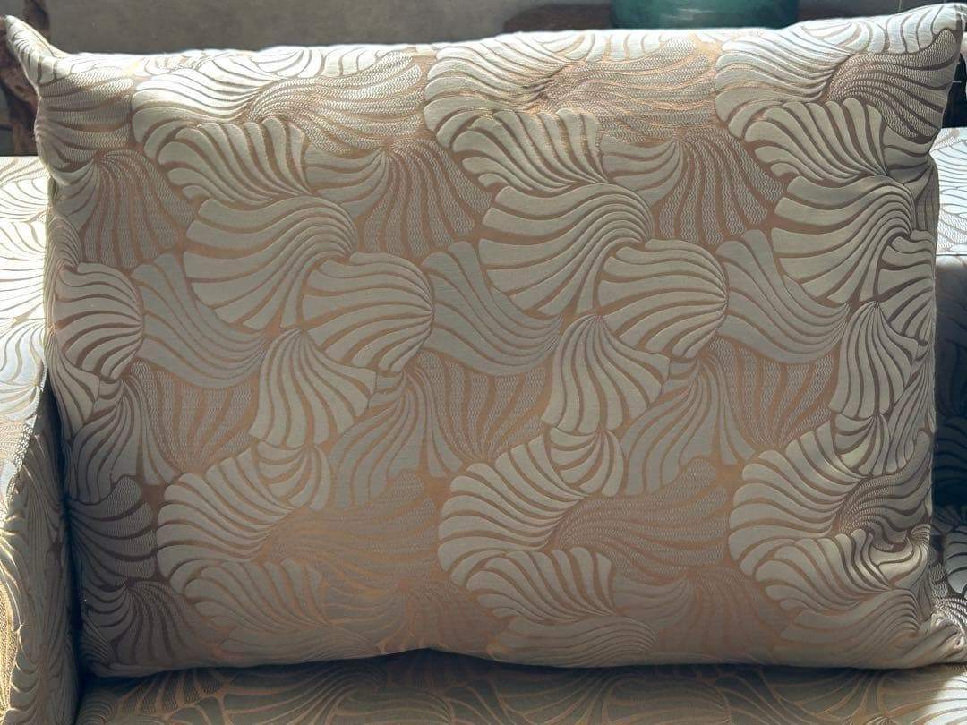 高級　アルマーニ　ARMANI CASA ソファ　高級ソファ　３人用　InZZ