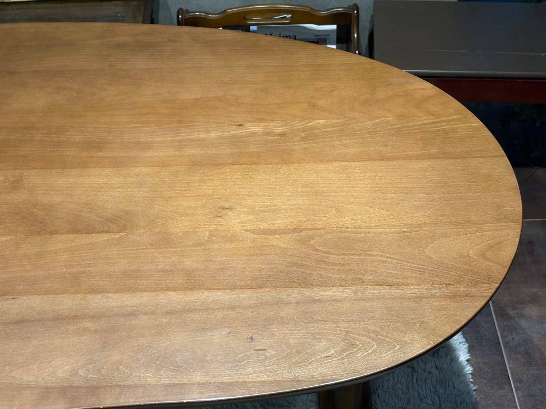 HIDA 飛騨産業　クレセント　ダイニングテーブル　リビング　豆型 nRZ