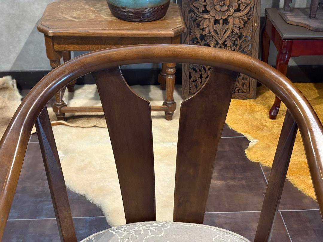 ①カリモク　karimoku アームチェア　アンティーク　ヴィンテージ