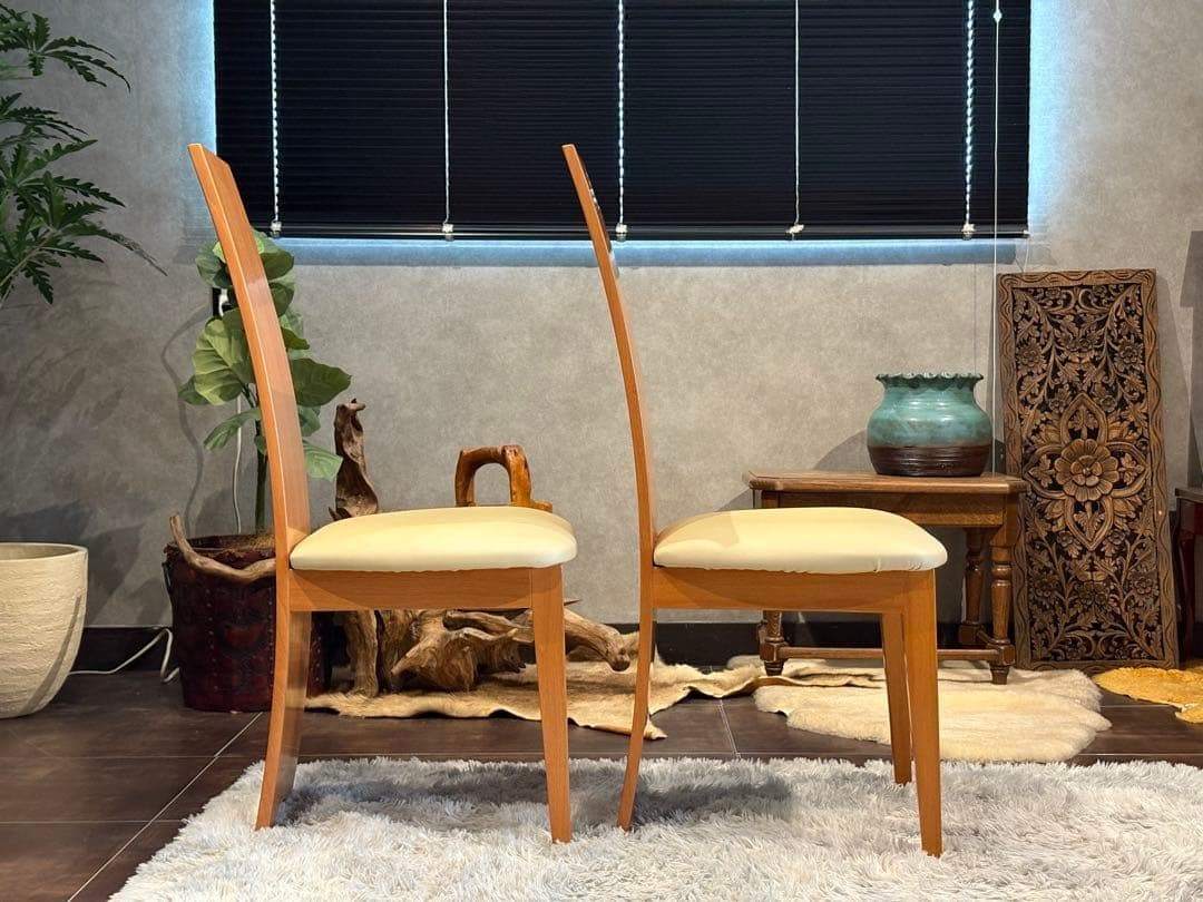 美品　高級家具　チェア　シンプル　モダン　PAKSNWI ハイバックチェア　YZ