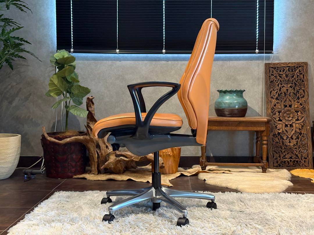 ④ジロフレックス 64 giroflex デスクチェア　ミッドセンチュリー IN