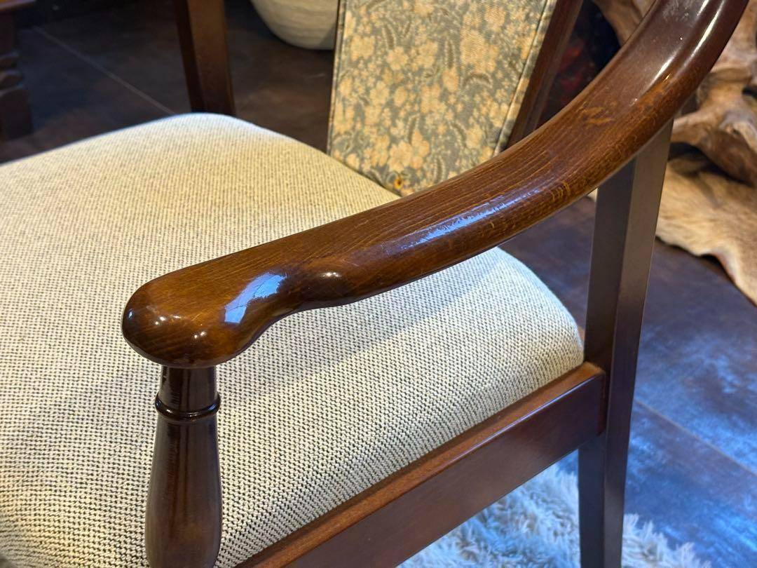 ①　リメイク品　尾州生地　ホワイト座面　カリモク　コロニアル　アームソファ　N